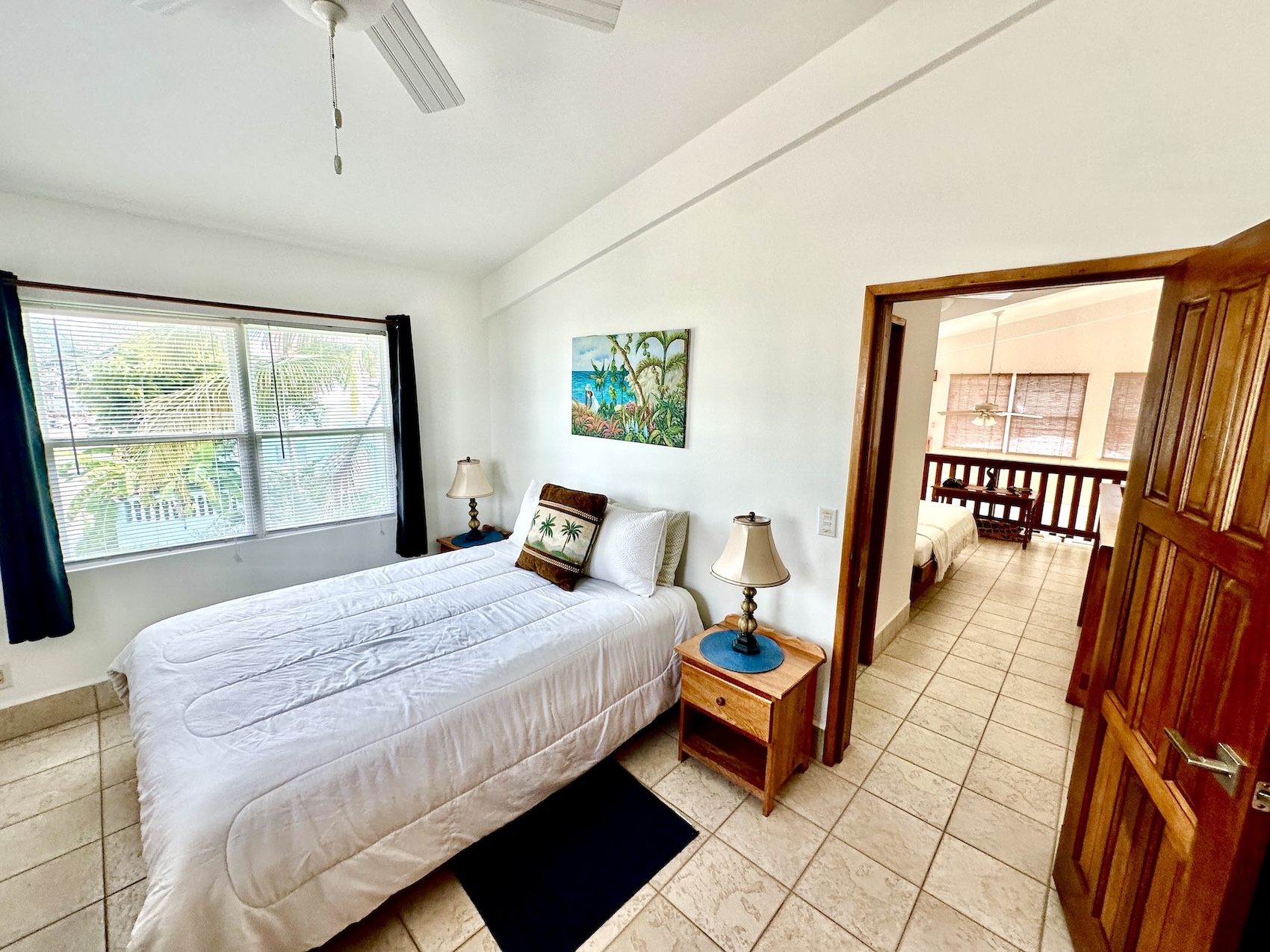 Upper level bedroom, queen bed